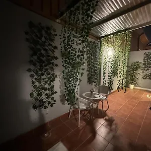  شقة استديو بدخول ذاتي وجلسة خارجية